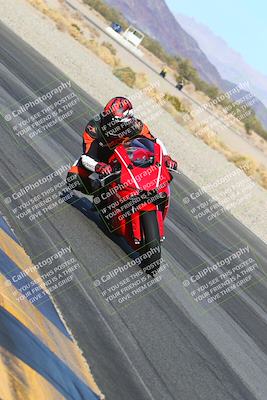 media/Jan-13-2024-SoCal Trackdays (Sat) [[9c032fe5aa]]/Turn 14 Inside (150pm)/